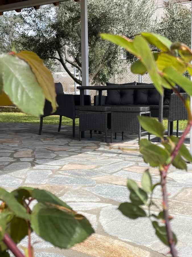 Villa Seaside House Karianí Esterno foto