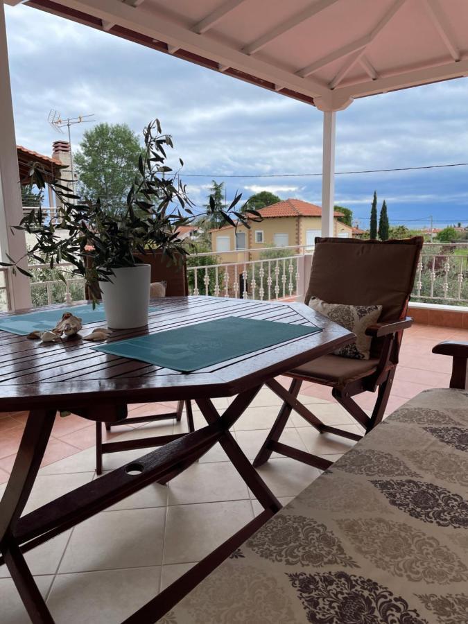 Villa Seaside House Karianí Esterno foto