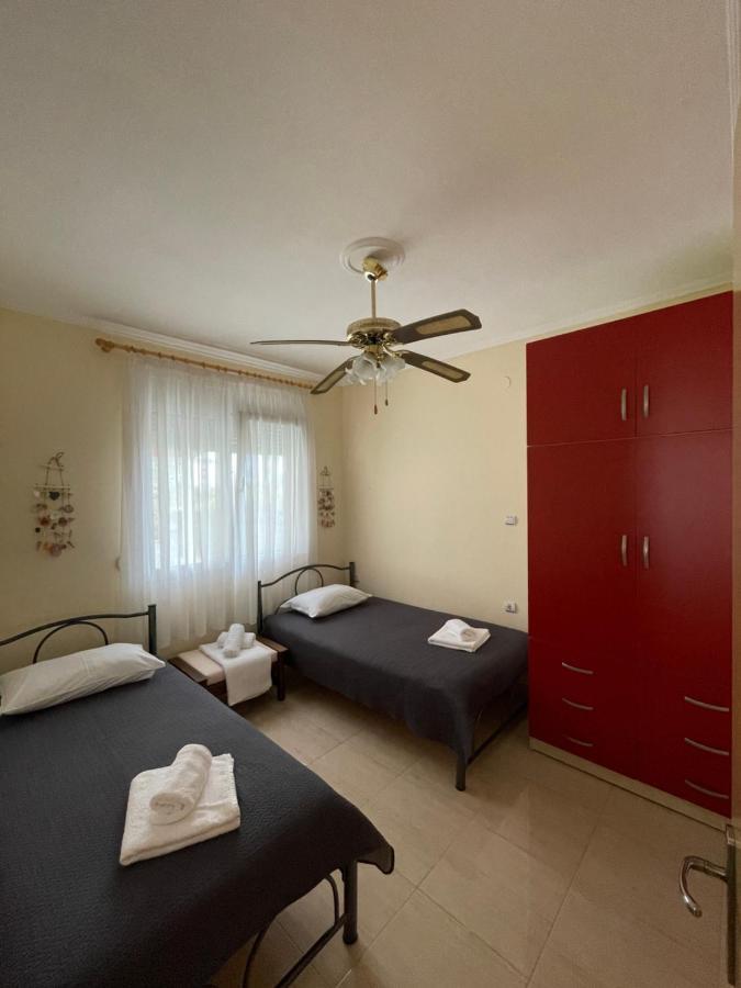 Villa Seaside House Karianí Esterno foto